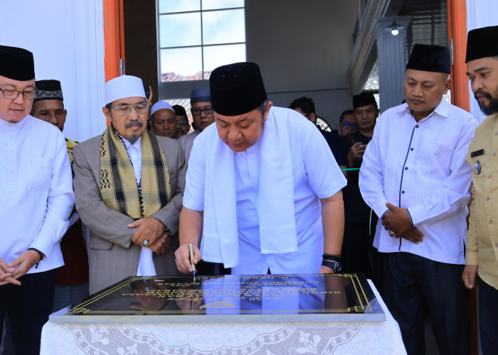 Dari Swadaya Warga hingga Diresmikan Gubernur, Masjid Roudhotul Jannah Jadi Ikon Kebersamaan 