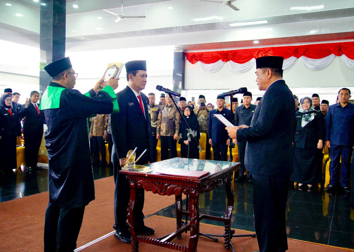 Bupati Muba Lantik Sekda dan Puluhan Pejabat, Tekankan Integritas dan Birokrasi Profesional