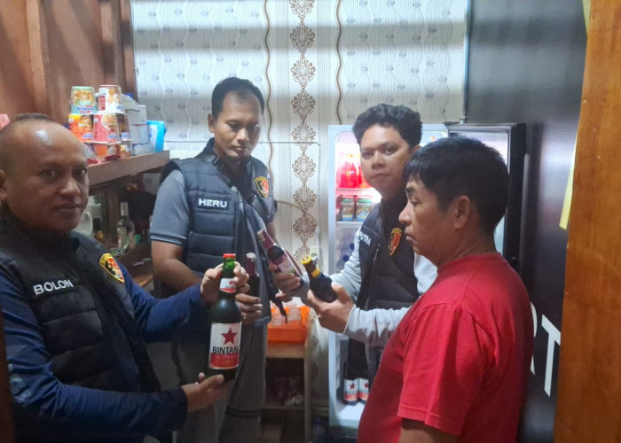 Jelang Ramadhan 1447 H, Polsek Sungai Lilin Sikat Miras di Lima Tempat Karaoke