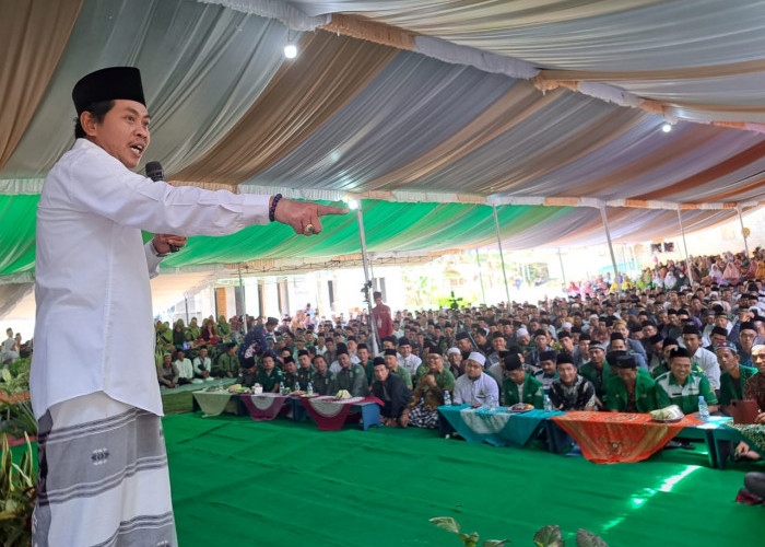 Ribuan Jemaah Hadiri Tabligh Akbar KH Anwar Zahid di Mulyo Rejo Musi Banyuasin