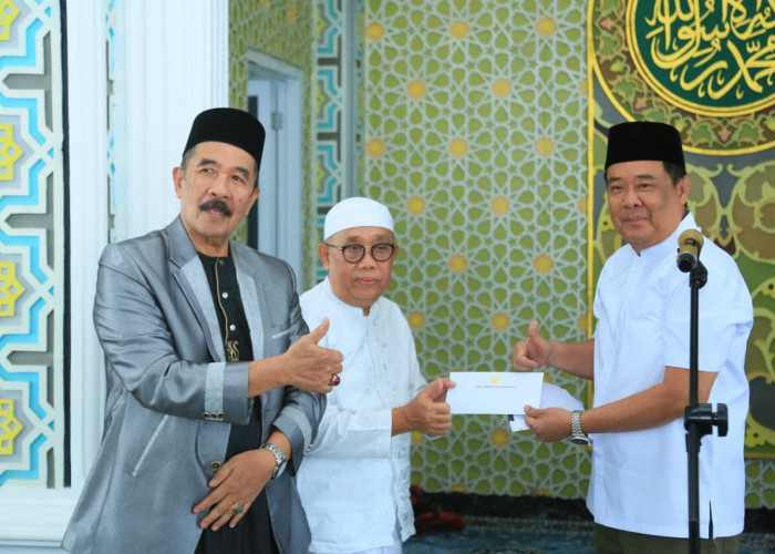 Wagub Sumsel Cik Ujang Dorong Kemakmuran Masjid Ummul Tumina Melalui Bantuan Material dan Spiritual