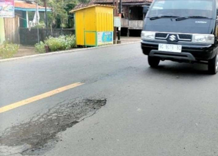 Baru Diperbaiki, Jalan Nasional di Ngulak 1 Sanga Desa Kembali Muncul Kerusakan