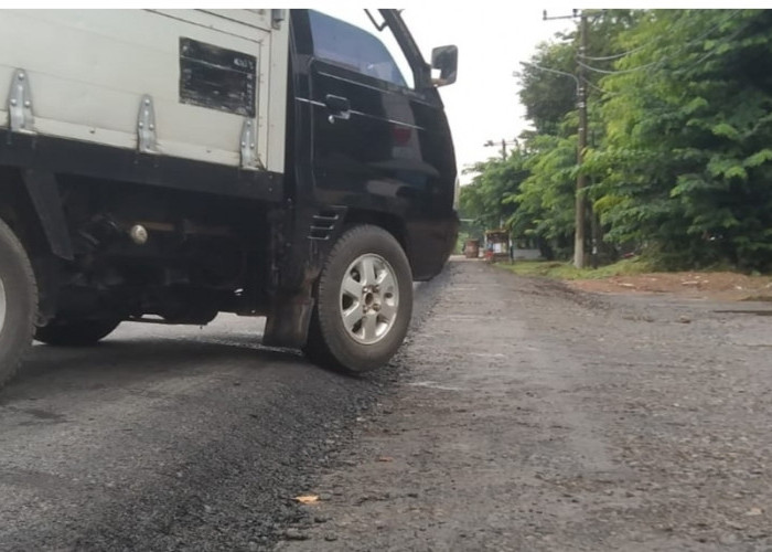 Warga Keluhkan Pengaspalan di Jalan Randik Sekayu Ini Penyebabnya