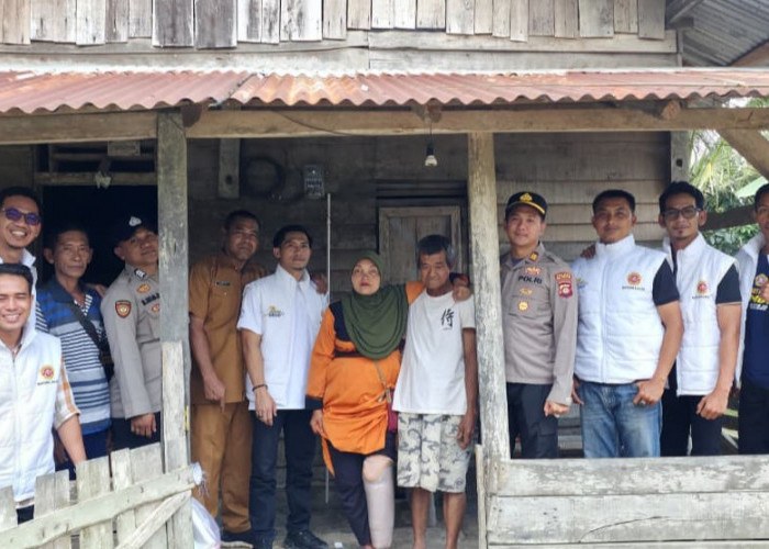 Polri dan Karang Taruna Bayung Lencir Bersatu, Kepedulian Sosial Menyentuh Warga Kurang Mampu