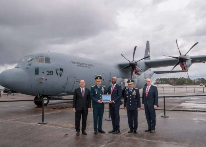 Awal Bulan Depan Pesawat C-130 J Hercules Pesanan TNI AU Akan Tiba di Tanah Air