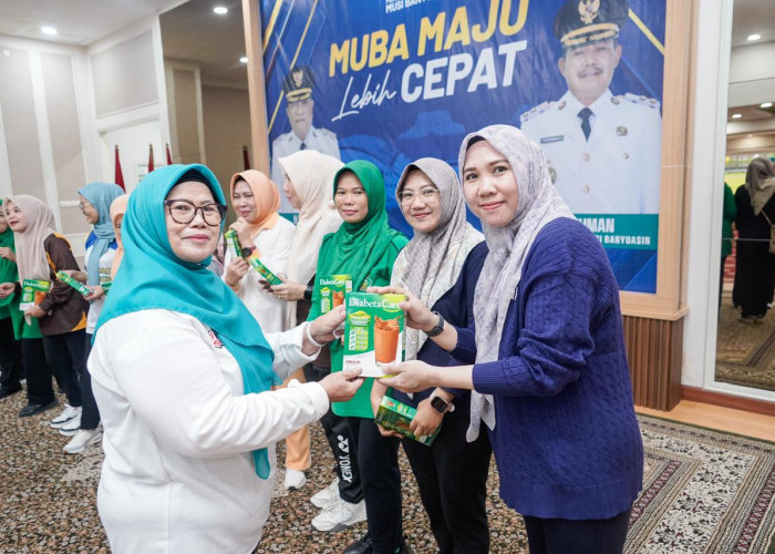 Semarak Hari Ibu 2025, TP PKK Muba Gelar Senam Sehat, Edukasi Kesehatan, dan Bagi-Bagi Door Prize