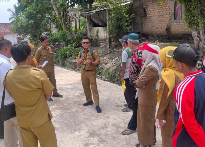 Tungkal Jaya Tuntaskan Monitoring APBDes Tahap I di Desa Peninggalan, Kualitas Pembangunan Dinilai Baik