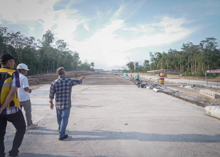 Tinjau Pembangunan Tol, PJ Bupati Muba Optimis Tol Bayung Lencir - Tempino Selesai Tepat Waktu