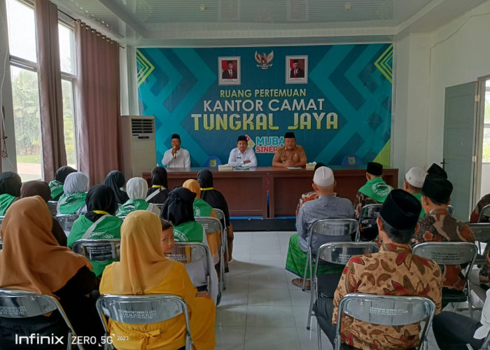 Pelepasan Jamaah Calon Haji Dari Tungkal Jaya, Ini Pesan Camat