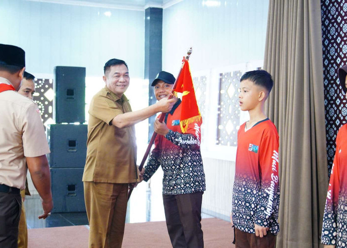 Bawa Nama Baik Daerah, 74 Anggota Pramuka Muba Resmi Dilepas Bupati Toha ke Jamnas XII Cibubur  ​
