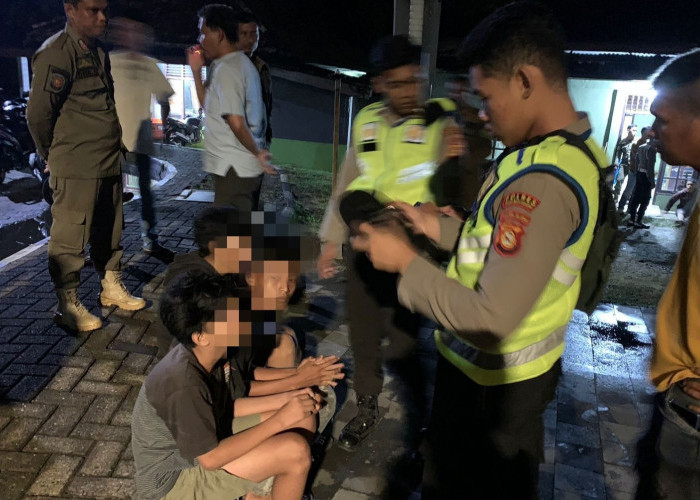 Polres Muba Amankan 7 Pemuda, Anggota Geng, Terlibat Tawuran Didepan Masjid Baitul Makmur