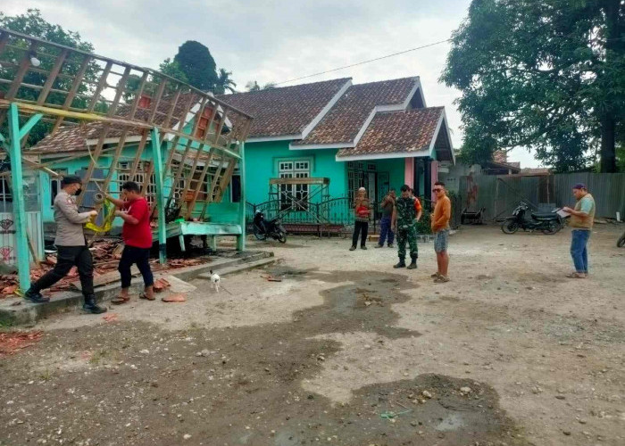 Rumah Makan di Bayung Lencir Terbakar, Polsek Lakukan Olah TKP