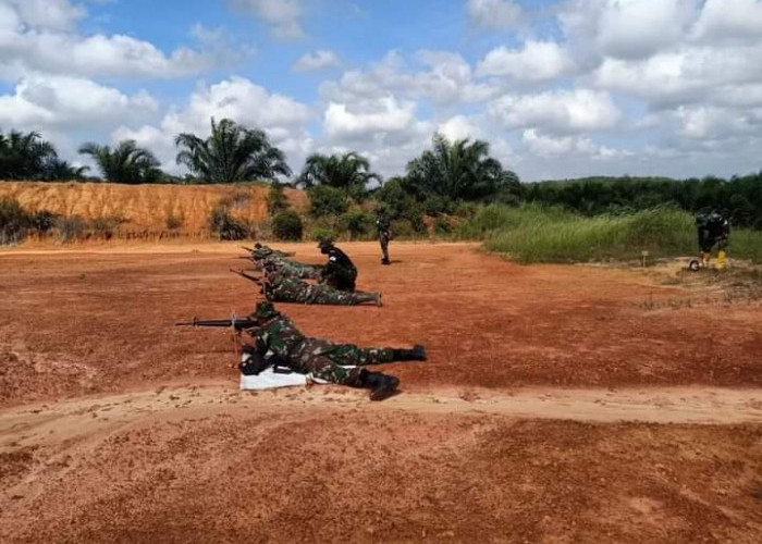 Kodim 0401/Muba Gelar Latihan Menembak Senjata Ringan Triwulan IV Tahun 2023