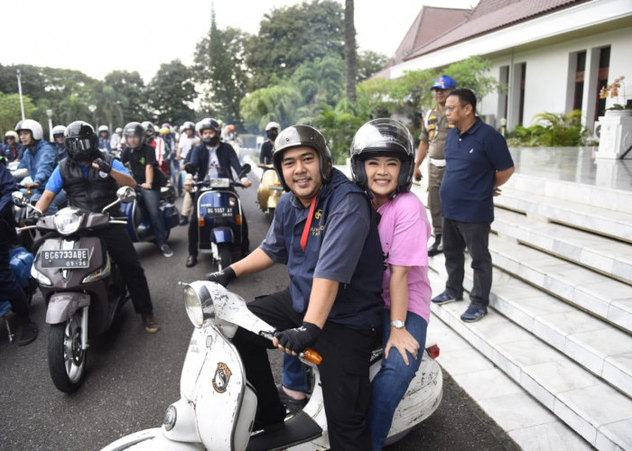Keliling Kota Palembang Bersama Komunitas Vespa