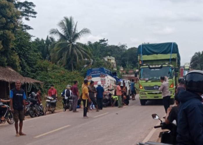 Pengendara Motor Meninggal Kecelakaan di Sungai Lilin, Sempat Terjepit Diantara Roda dan Spakbor Mobil Tangki 