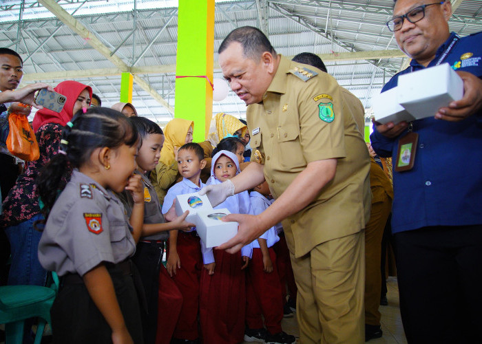 Dukung Penanggulangan KLB Polio, Pj Bupati Muba H Ajak Masyarakat Sukseskan Pekan Imunisasi Nasional