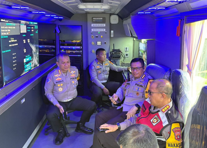 Kendali Lalu Lintas Tanpa Jeda, Polda Sumsel Ubah Strategi Atasi Macet Mudik di Betung