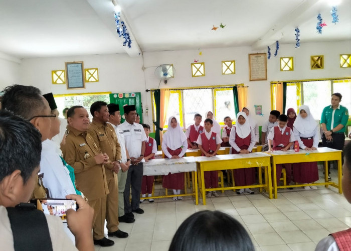 3.000 Siswa Dapat Makan Bergizi Gratis, Pj Bupati Muba: Tabung Uang Jajan untuk Kebutuhan Lain