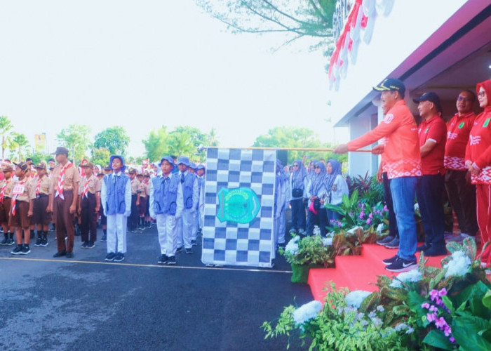 Lomba Baris-Berbaris Meriahkan HUT ke-80 RI di Muba, Ratusan Pelajar Unjuk Kekompakan