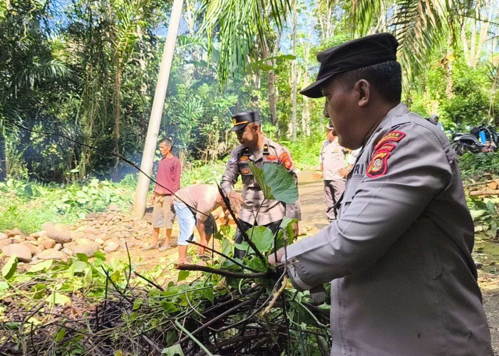 Jembatan Dua Kelurahan di Lubuk Linggau Disulap Bersih dan Aman, Program BELIDA Polda Sumsel Libatkan Warga