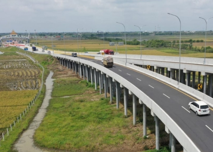 Jalan Tol Semarang - Demak Ditargetkan Selesai April 2027