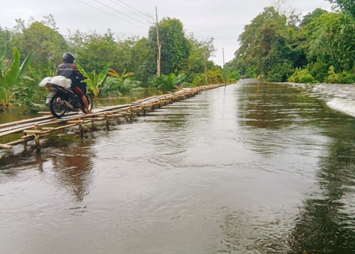 Situasi Terkini Jalan Terendam Banjir di Muba, Jalan Sekayu-Lubuklinggau Bisa Dilalui, Akses ke Sukarami - C2 