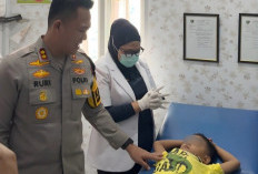 Melalui Program Jumat Berkah, Anak Petani Ikut Khitan Graris Polres Muba