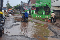 Jalan Rusak Sekitar Puskesmas Sungai Lilin Akan Diperbaiki Tahun Depan, Warga Sambut Antusias