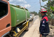 Keluhan Warga Soal Debu Jalan Talang Siku Ditindaklanjuti, PT HKI Turunkan Mobil Tangki Lakukan Penyiraman