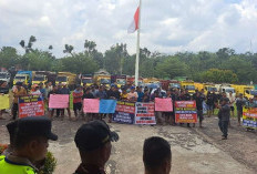 Aliansi Driver DT 10 Ton Gelar Aksi Damai di Kantor Kecamatan Sungai Lilin, Tolak Larangan Hauling Batubara