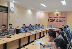 Polda Sumsel Pacu SDM Unggul: Loloskan Perwira ke S-2 STIK dan Ganjar Personel Berprestasi