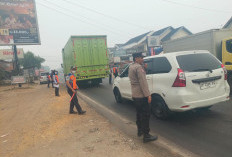 Bhabinkamtibmas Polsek Sungai Lilin Dampingi Siswa PTDI-STTD Survei Jalan Lintas Sri Gunung