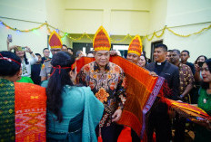 Bupati Muba Hadiri Perayaan Natal GPIN 2025, Tegaskan Komitmen Toleransi dan Dukungan Rumah Ibadah