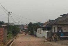 Warga Perumahan Lilin Asri Keluhkan Tegangan Listrik Tak Stabil, Elektronik Disebut Banyak Rusak