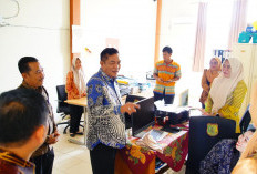 Pastikan Layanan Kesehatan Tetap Optimal Saat WFA, Bupati Muba Turun Langsung ke Puskesmas